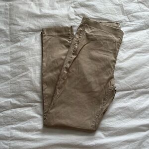 khaki pants